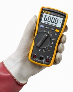 Fluke 115 Digital Мультиметр Напряжение переменного/постоянного тока до 600 В 10 А, измеряет сопротивление, непрерывност