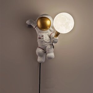 Nordic LED Личность Астронавт Луна Стена детской комнаты Лампа с 3-цветным светом Столовая Спальня Лампа Украшение